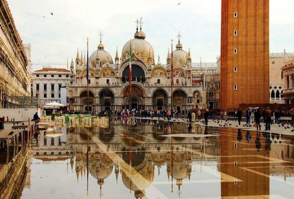 Piazza San Marco em Veneza Piazza San Marco em Veneza