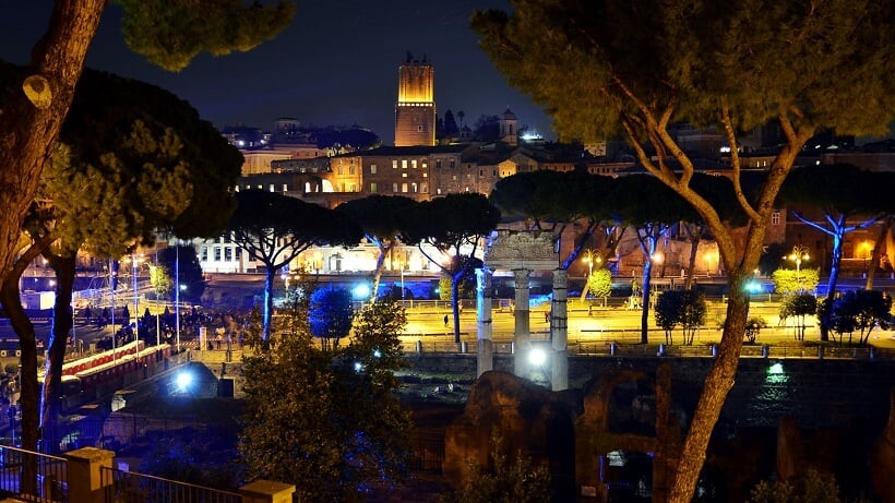 Night em Roma Night em Roma