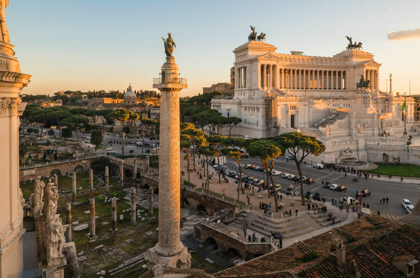 Coluna de Trajano em Roma Coluna de Trajano em Roma