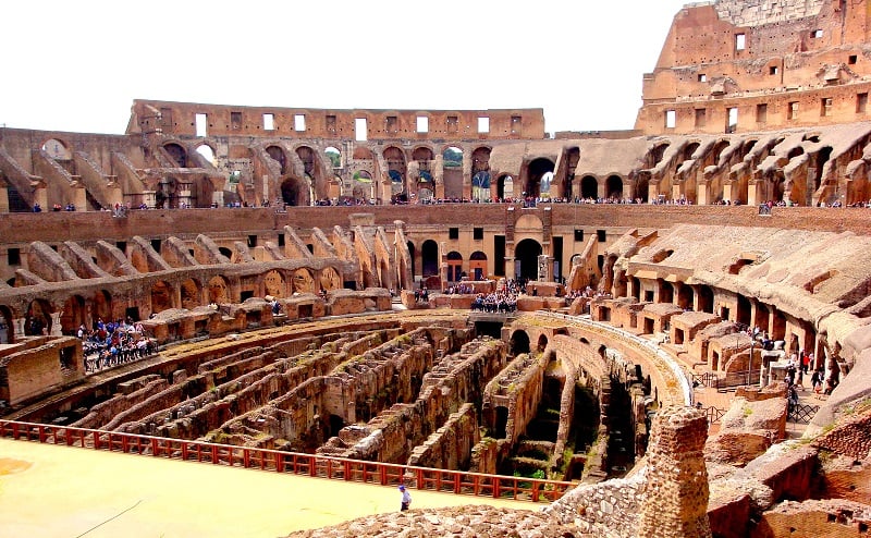 O Coliseu de Roma O Coliseu de Roma
