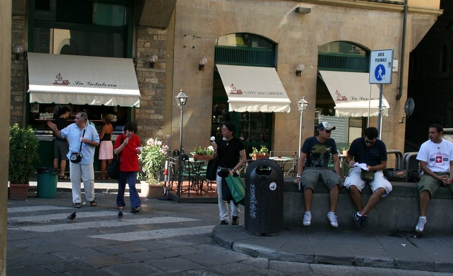 Passeio pela Ponte Vecchio em Florença Passeio pela Ponte Vecchio em Florença