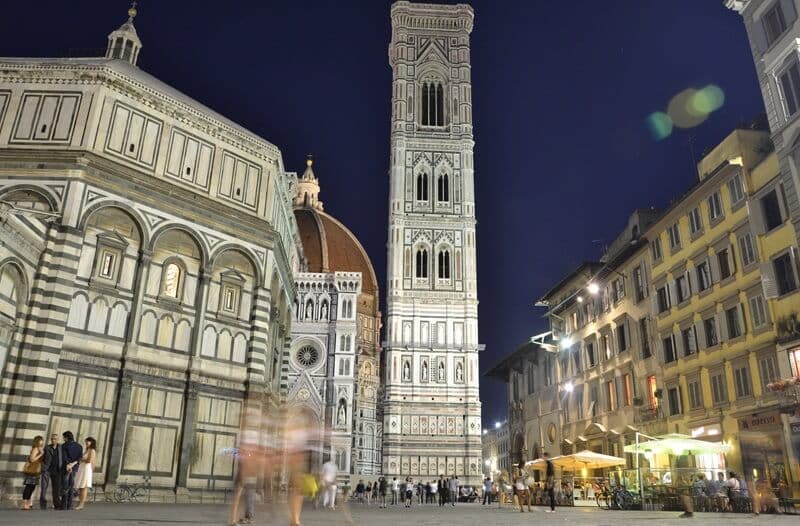 Piazza del Duomo em Florença Piazza del Duomo em Florença