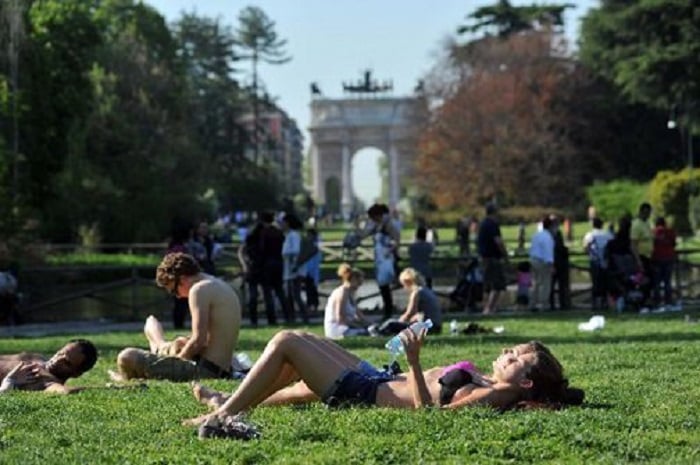 Passeios no Sempione Park em Milão Passeios no Sempione Park em Milão
