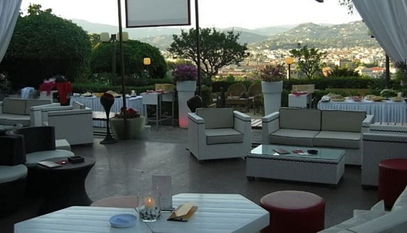 Balada Flo Lounge Bar em Florença Balada Flo Lounge Bar em Florença