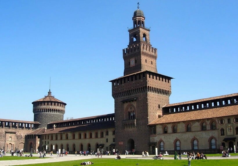 Castelo Sforzesco em Milão Castelo Sforzesco em Milão