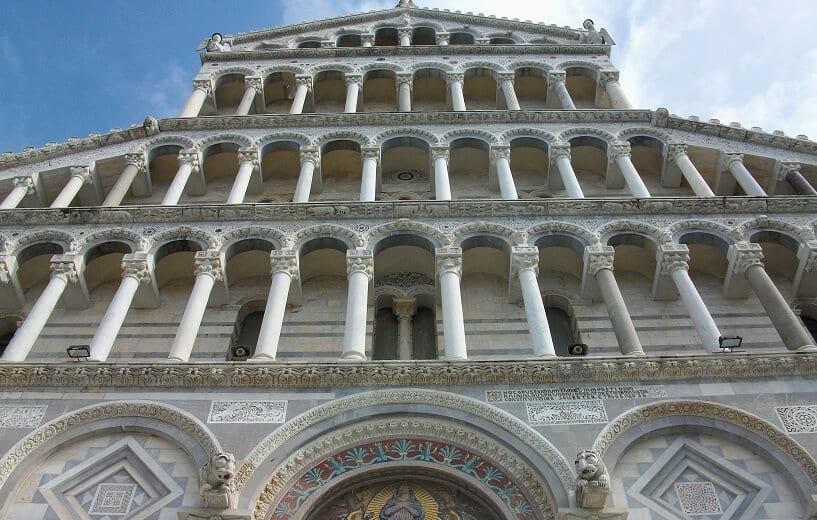 Sobre a Catedral de Pisa Sobre a Catedral de Pisa