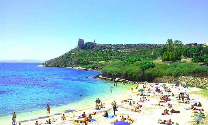 Praia Calamosca em Cagliari Praia Calamosca em Cagliari