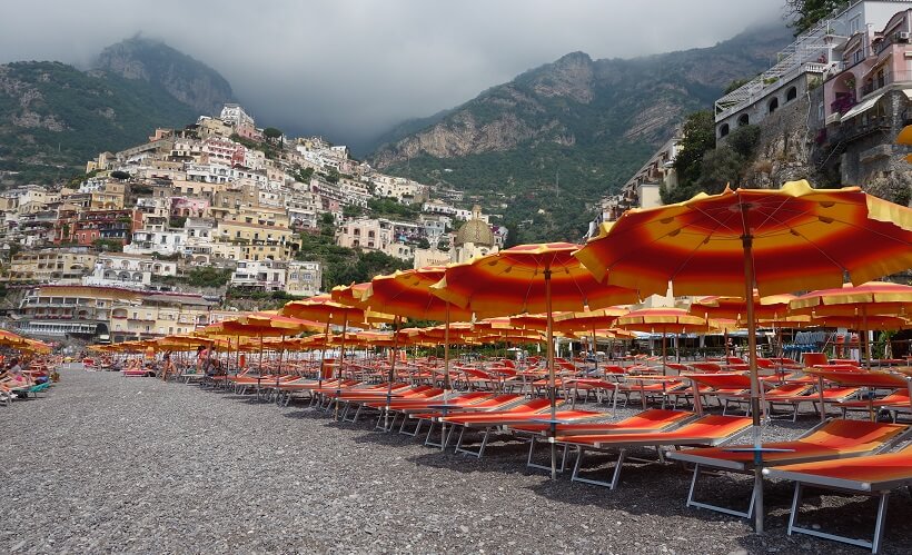 Praia de Marina Grande em Amalfi Praia de Marina Grande em Amalfi