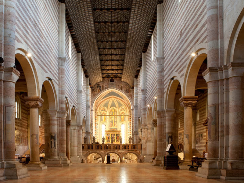 Basílica di San Zeno Maggiore em Verona Basílica di San Zeno Maggiore em Verona