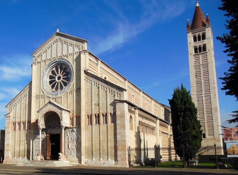 Basílica di San Zeno Maggiore em Verona na Itália Basílica di San Zeno Maggiore em Verona na Itália