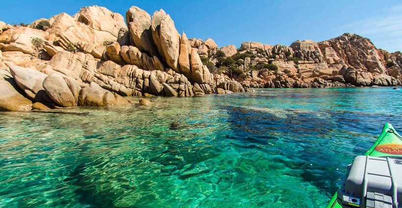 Praia na ilha de Sardenha Praia na ilha de Sardenha