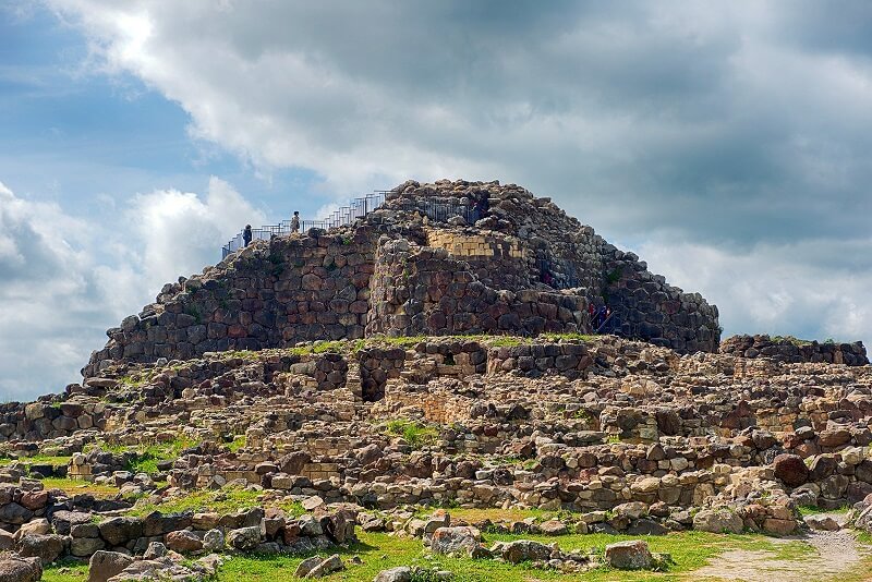 Sítio arqueológico Su Nuraxi em Sardenha Sítio arqueológico Su Nuraxi em Sardenha