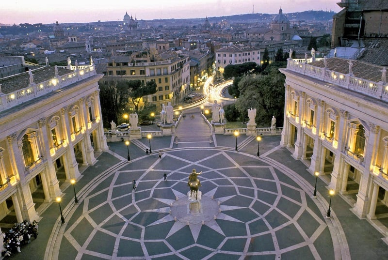Piazza Campidoglio no Monte Captolino em Roma na Itália Piazza Campidoglio no Monte Captolino em Roma na Itália