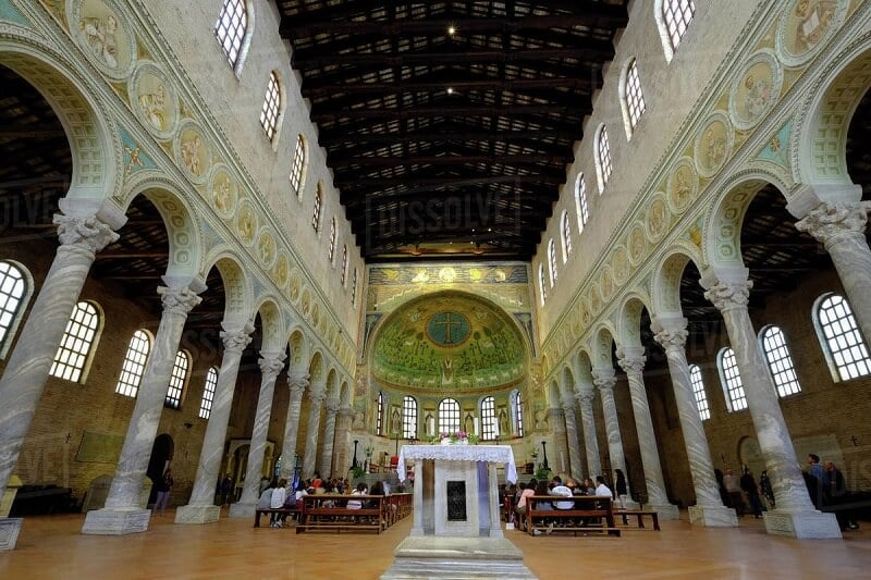 Basílica de Sant'Apollinare in Classe na Itália Basílica de Sant'Apollinare in Classe na Itália