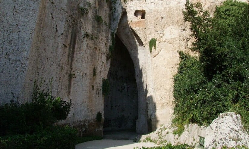 Orelha de Dionísio em Siracusa Orelha de Dionísio em Siracusa
