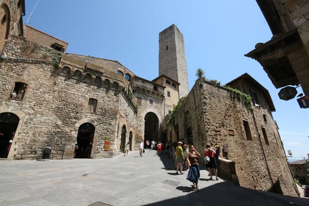 Arco dei Becci e Torre dei Becci Arco dei Becci e Torre dei Becci