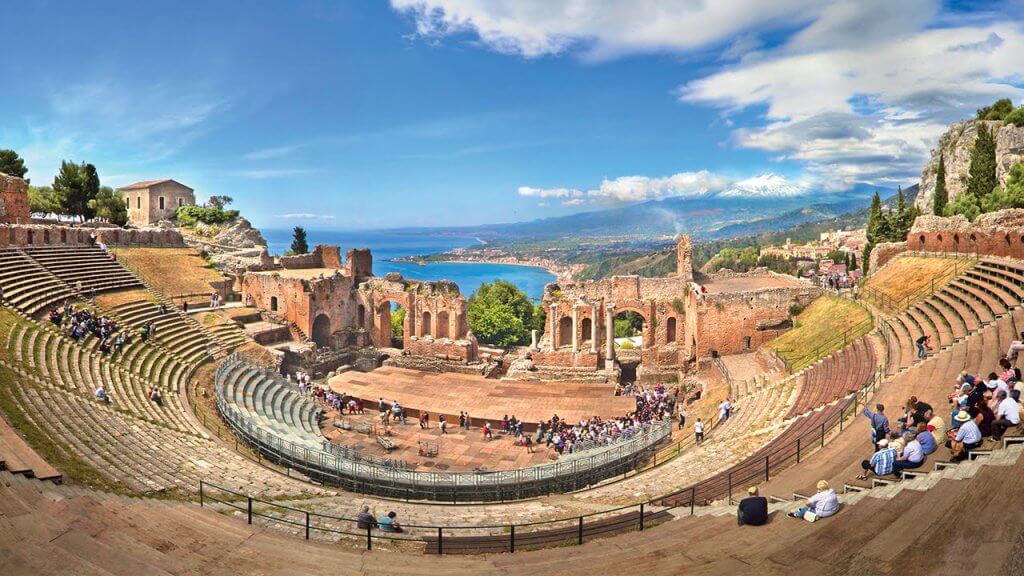 Teatro Grego em Taormina na Sicília Teatro Grego em Taormina na Sicília