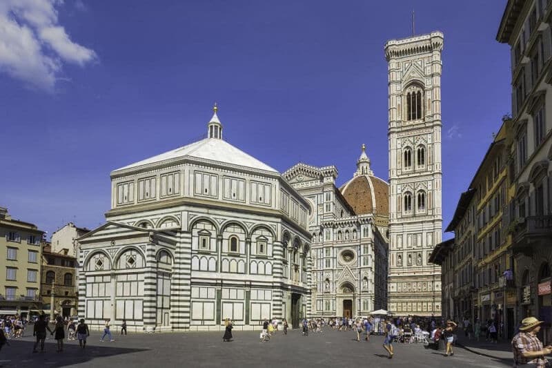 Piazza del Duomo em Florença na Itália Piazza del Duomo em Florença na Itália
