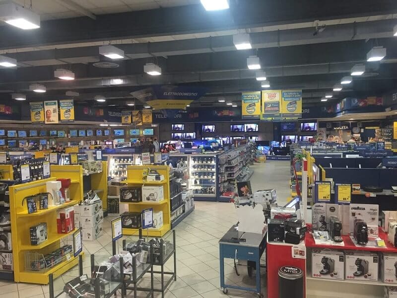 Loja Euronics na Via di Novoli Loja Euronics na Via di Novoli