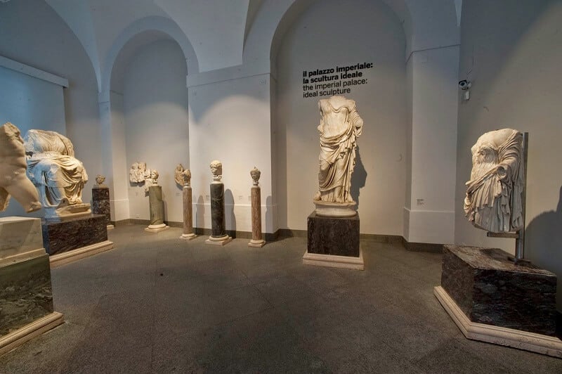 Peças expostas no Museu Palatino Peças expostas no Museu Palatino