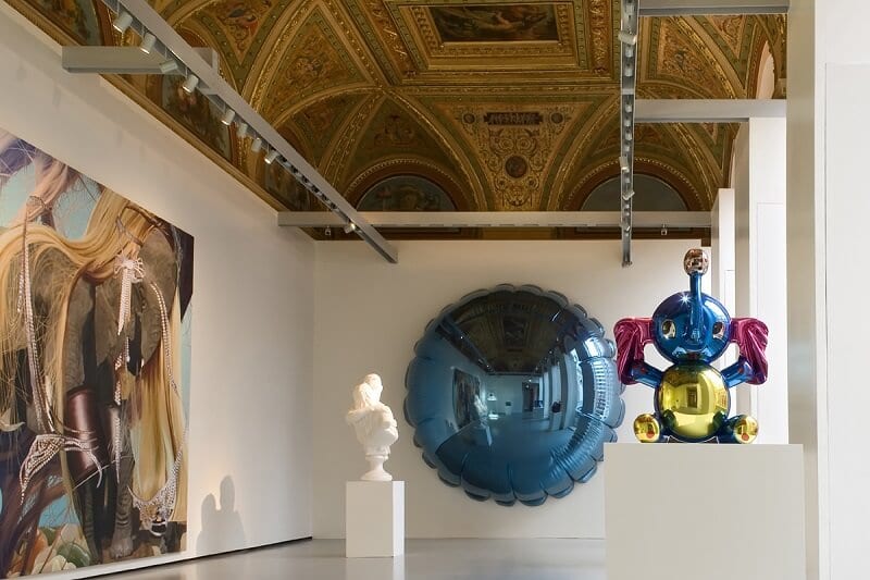 Obras expostas no Palazzo Grassi Obras expostas no Palazzo Grassi