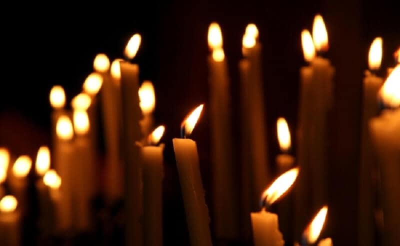 Velas acesas Velas acesas