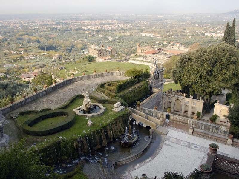 Vista da cidade de Tivoli Vista da cidade de Tivoli