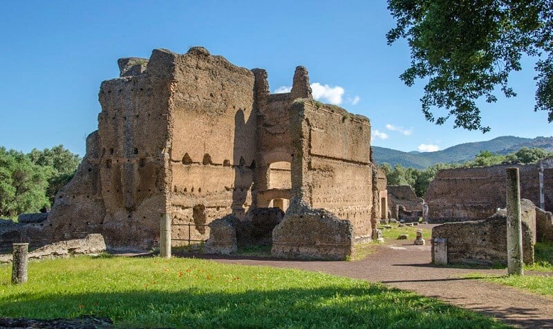 Ruína na Villa Adriana em Tivoli Ruína na Villa Adriana em Tivoli
